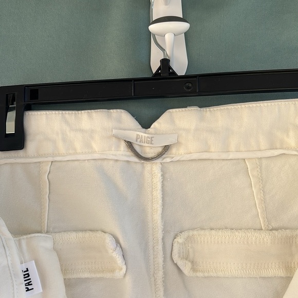 EUC PAIGE Women's Genevieve High Rise Flare Jeans Sz 31" White 70s Lainey Vibes - Picture 7 of 8